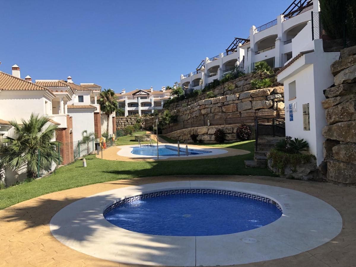 Albatros Golf View 2394 Apartamento Casares Exterior foto
