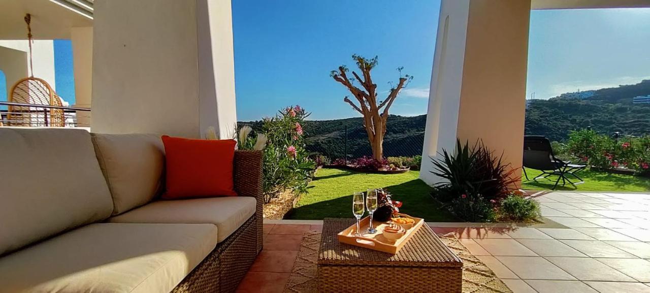 Albatros Golf View 2394 Apartamento Casares Exterior foto